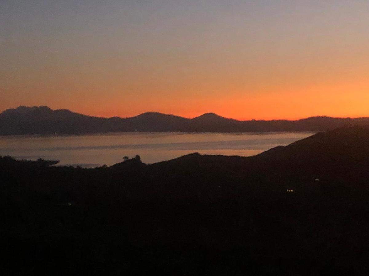 Whakaipo Bay Cabin Retreat Lago Taupo Esterno foto